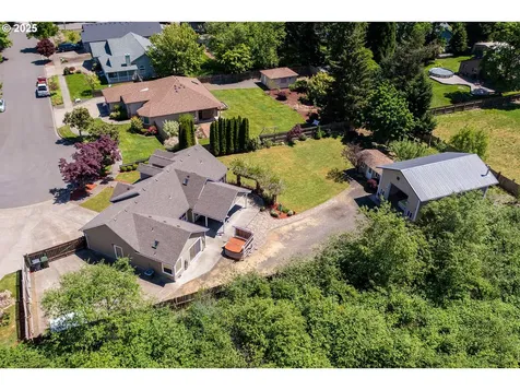 25434 Laro Court Veneta OR 97487