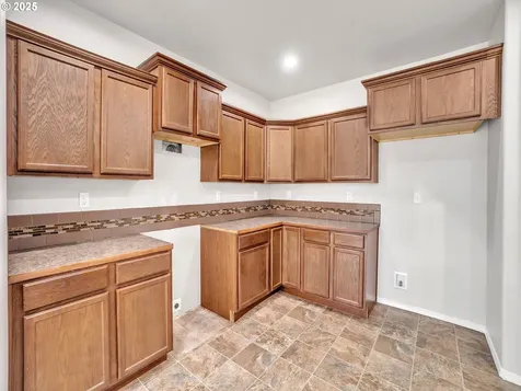 21425 Savage Road Sheridan OR 97378