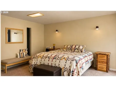 Cabin 196 Northwoods Cougar WA 98616