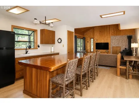 Cabin 196 Northwoods Cougar WA 98616