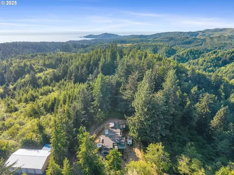 1470 NE Newport Heights Drive Newport OR 97365