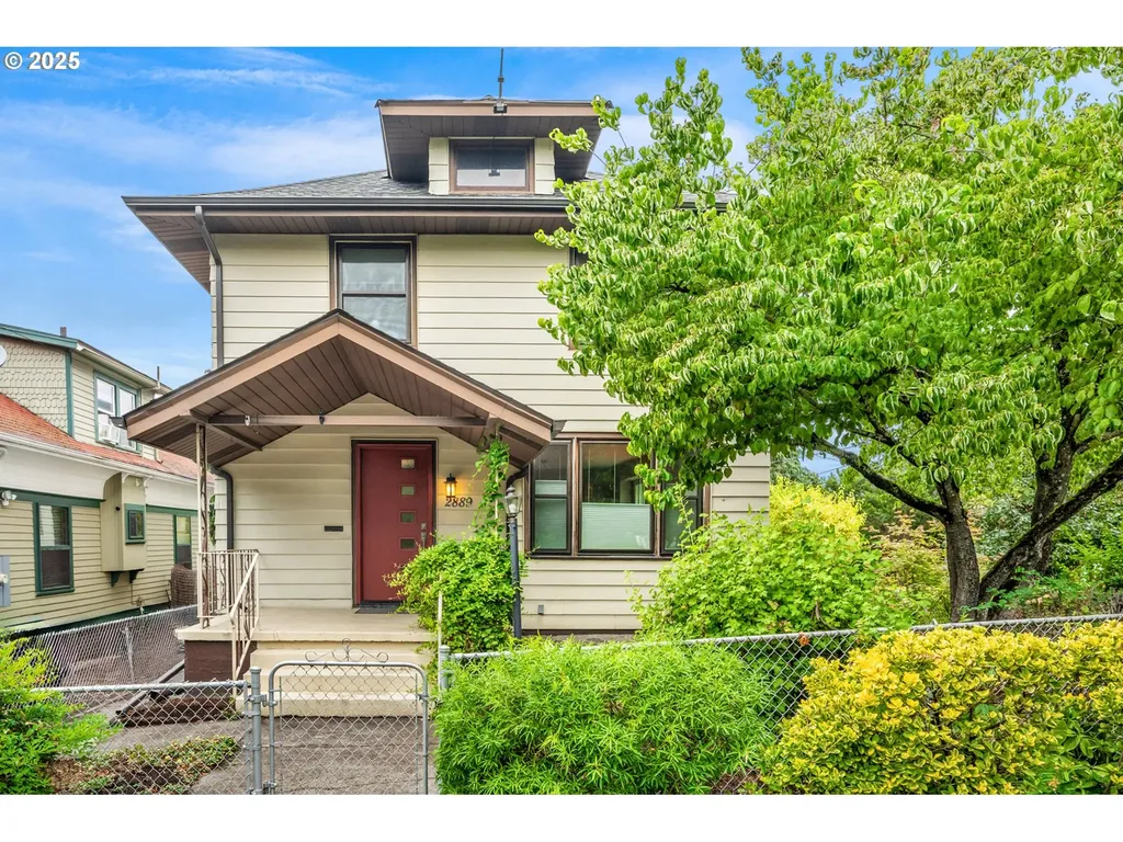 2889 SE Woodward Street Portland OR 97202