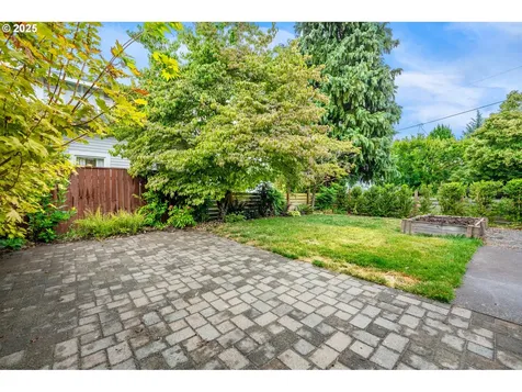 2889 SE Woodward Street Portland OR 97202