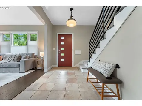 2889 SE Woodward Street Portland OR 97202
