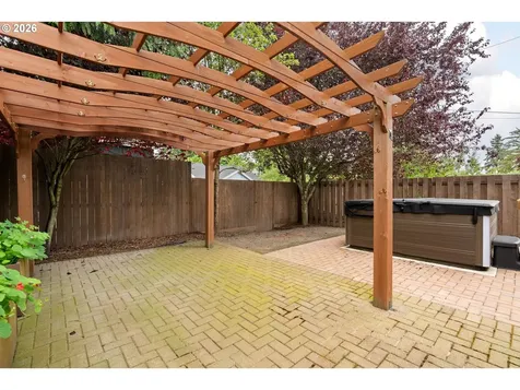 6127 NE 27th Avenue Portland OR 97211