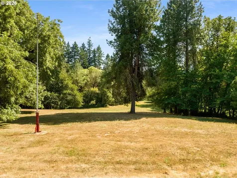 6864 NE Fir Street Hillsboro OR 97124