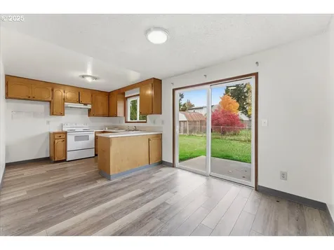 20385 SW Shelley Court Beaverton OR 97078