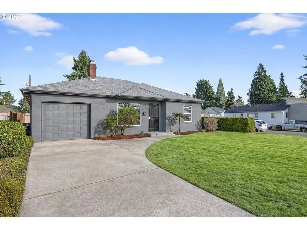 8618 Street Helens Avenue Vancouver WA 98664