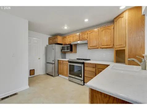 14765 SW Wheaton Lane Beaverton OR 97007