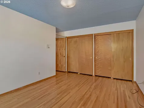 8835 SW Oak Lane Portland OR 97223