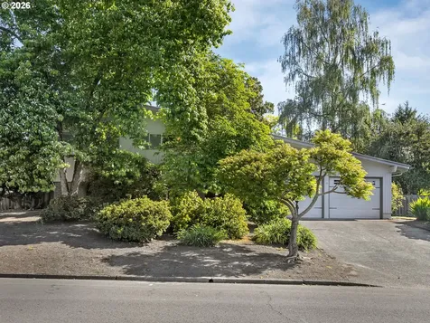 8835 SW Oak Lane Portland OR 97223