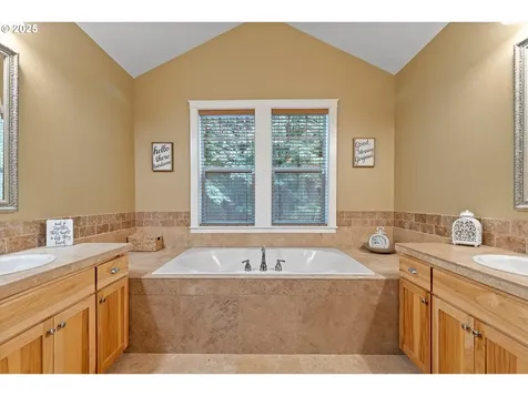 18485 S Winnifred Avenue Molalla OR 97038