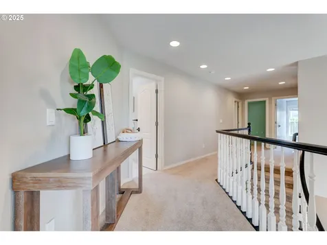13888 SW Essex Drive Portland OR 97223