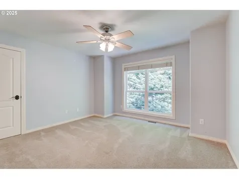 13888 SW Essex Drive Portland OR 97223