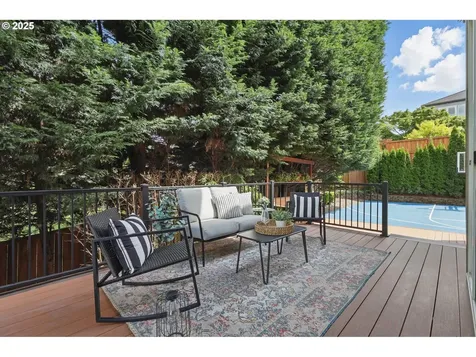 13888 SW Essex Drive Portland OR 97223