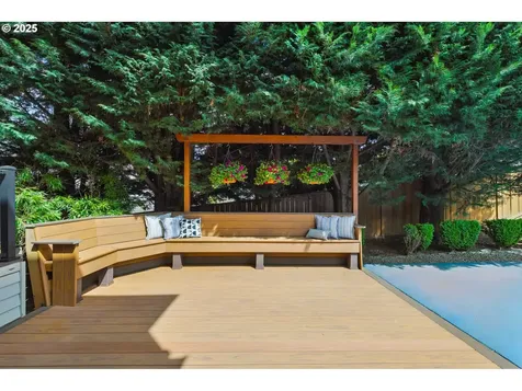 13888 SW Essex Drive Portland OR 97223