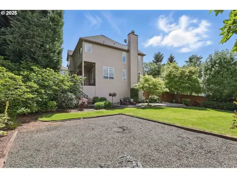 13888 SW Essex Drive Portland OR 97223