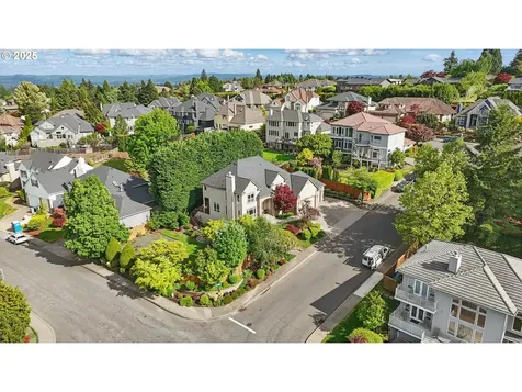 13888 SW Essex Drive Portland OR 97223