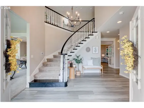 13888 SW Essex Drive Portland OR 97223