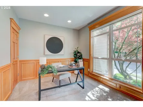 13888 SW Essex Drive Portland OR 97223