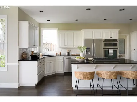 13276 Deerfield Court Lake Oswego OR 97035