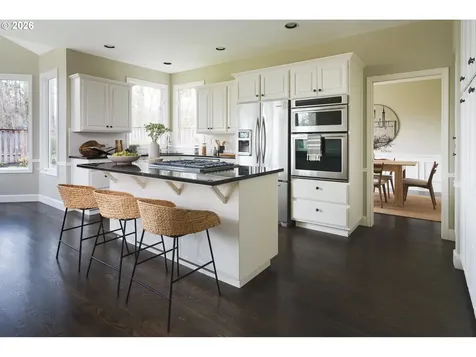 13276 Deerfield Court Lake Oswego OR 97035