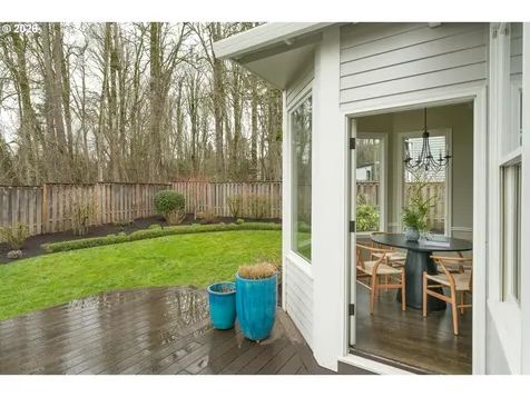 13276 Deerfield Court Lake Oswego OR 97035