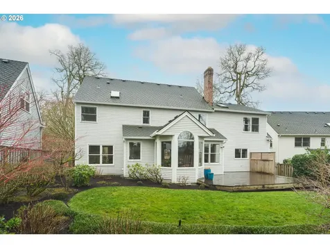13276 Deerfield Court Lake Oswego OR 97035
