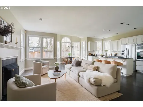 13276 Deerfield Court Lake Oswego OR 97035