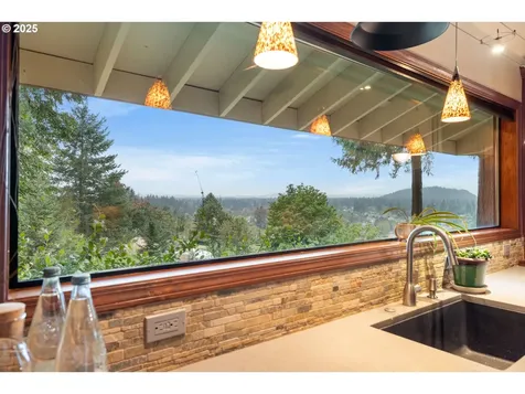 14162 SE Holgate Boulevard Portland OR 97236