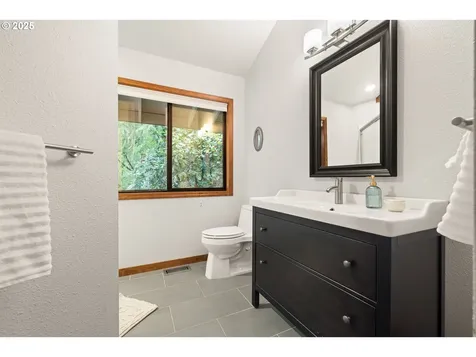 14162 SE Holgate Boulevard Portland OR 97236