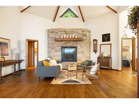 14162 SE Holgate Boulevard Portland OR 97236