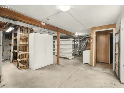 6106 SE Lexington Street Portland OR 97206