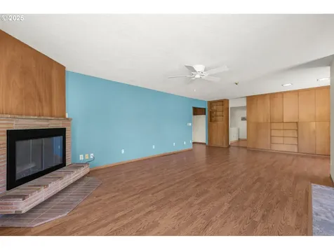 6106 SE Lexington Street Portland OR 97206