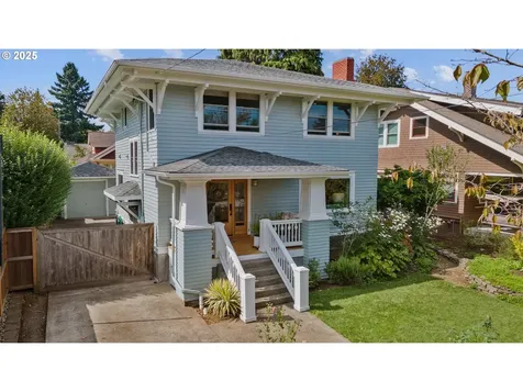 3163 NE Regents Drive Portland OR 97212