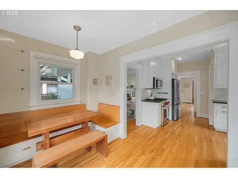 3163 NE Regents Drive Portland OR 97212
