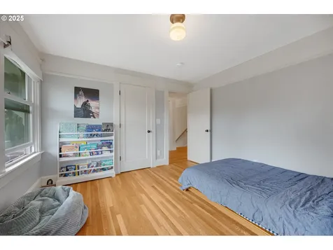3163 NE Regents Drive Portland OR 97212