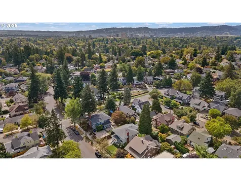 3163 NE Regents Drive Portland OR 97212