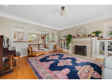 3163 NE Regents Drive Portland OR 97212