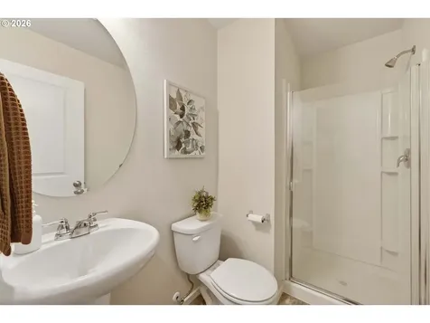 13812 NE 8th Way Vancouver WA 98684