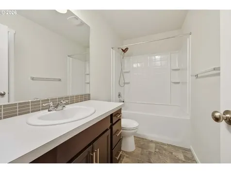 13812 NE 8th Way Vancouver WA 98684