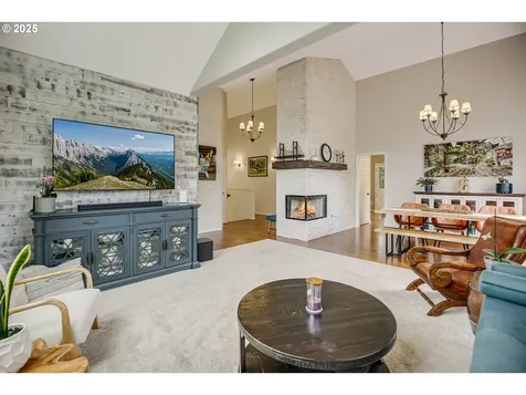 11942 SE Sunny Way Happy Valley OR 97086