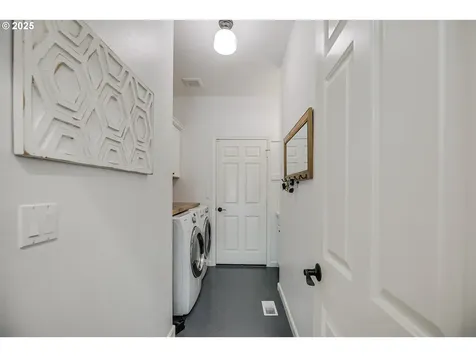 11942 SE Sunny Way Happy Valley OR 97086
