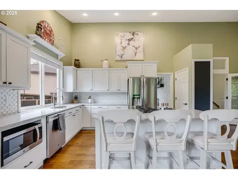 11942 SE Sunny Way Happy Valley OR 97086