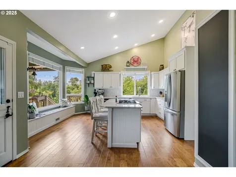 11942 SE Sunny Way Happy Valley OR 97086