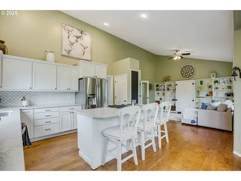 11942 SE Sunny Way Happy Valley OR 97086