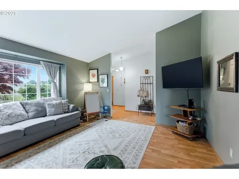 4468 Fuhrer Street NE Salem OR 97305