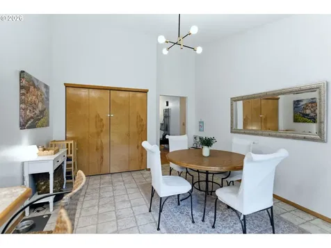 4468 Fuhrer Street NE Salem OR 97305