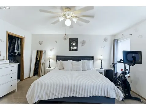 4468 Fuhrer Street NE Salem OR 97305