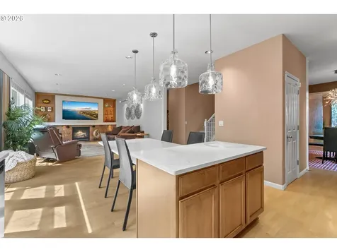 4952 SE Pioneer Lane Troutdale OR 97060